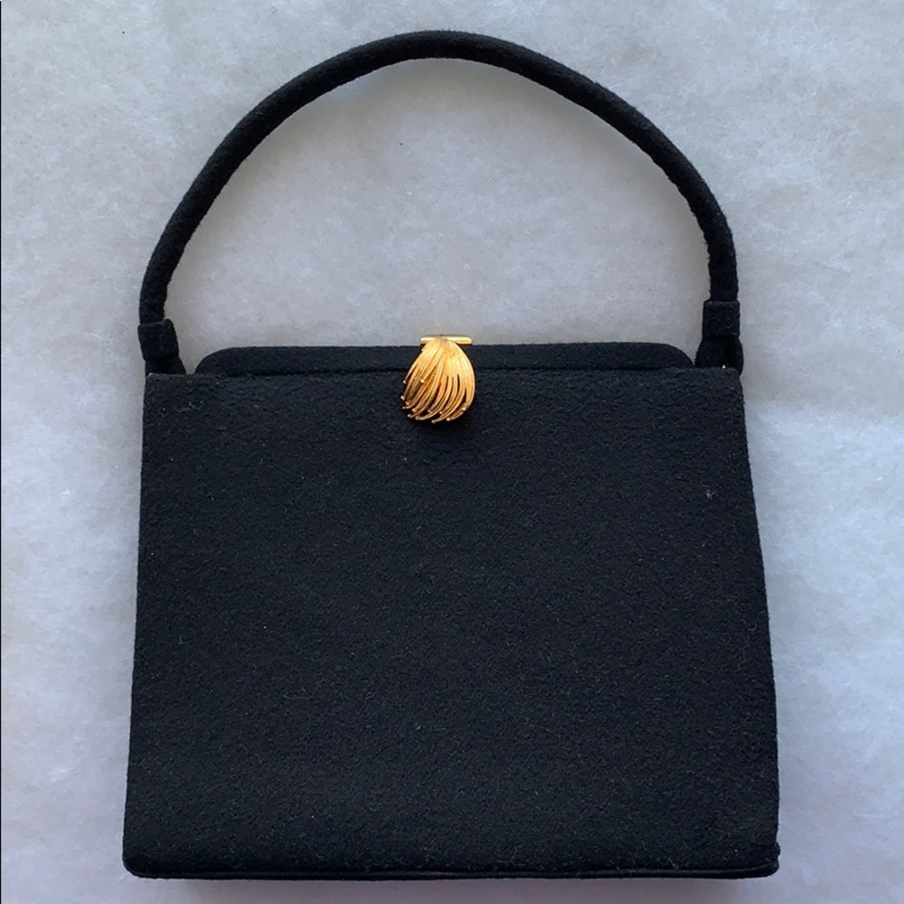 Wool Felt Vintage Purse. EUC. Classic styling!